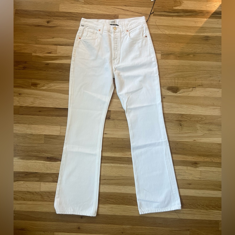 Citizens of Humanity - Libby Vintage High Rise Bootcut Jeans in white - size 27
